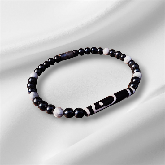 WOOD / HEMATITE SINGLE BRACELET WITH WHITE HOWLITE BEADS